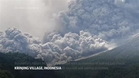 Indonesias Merapi Indonesias Merapi Volcano Spews Hot Lava In New