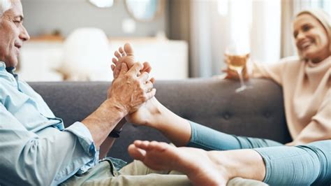 an rmt explains the basics of giving a great foot massage cbc life