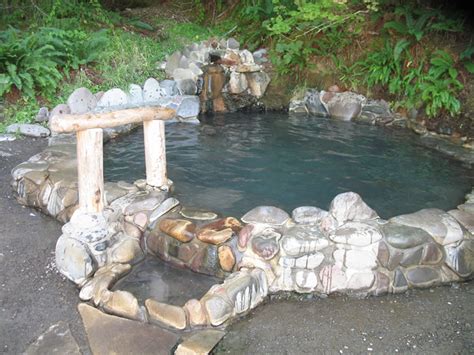 explore portland oregon breitenbush hot springs
