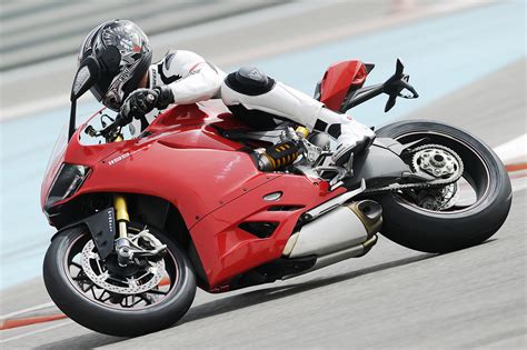review ducati  panigale wired