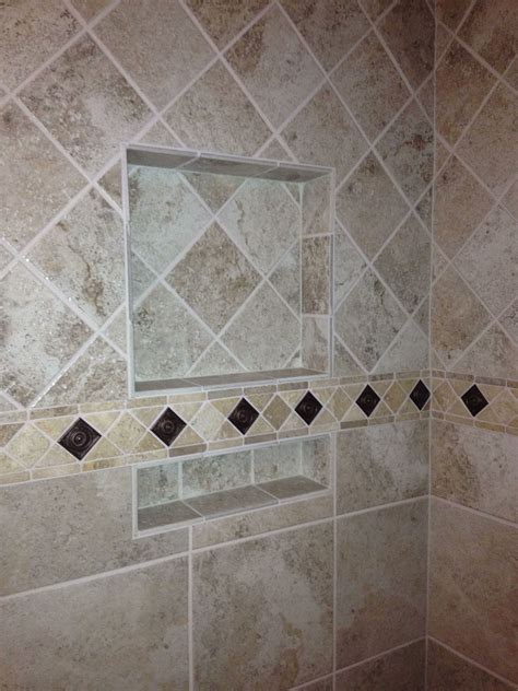 tile pattern change upper tile diamond pattern  straight pattern decorative border