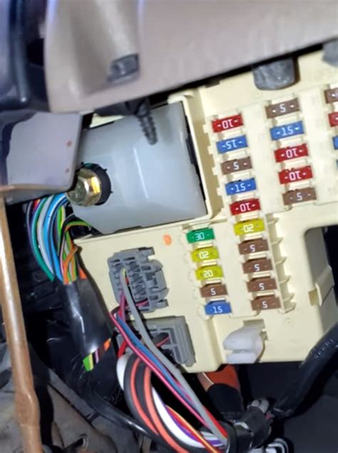 fuse box  ford explorer