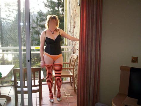Nude Wife On Heels Katy At A Hotel February 2010 Voyeur Web
