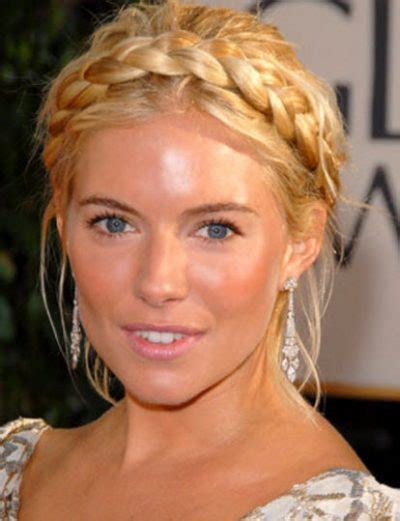 Step By Step How To Guide To Trendy Summer Hairstyles
