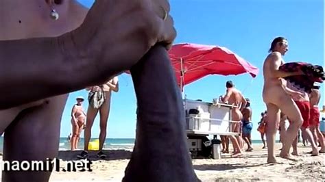 suck a big dick on a public beach xnxx