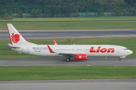 lion air terbang langsung makassar lombok