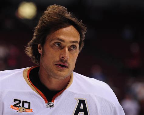 why you should root for teemu selanne and martin brodeur today for