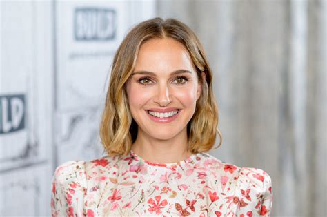 Natalie Portman In Poznań At Impact23 Contemporary Lynx Print And