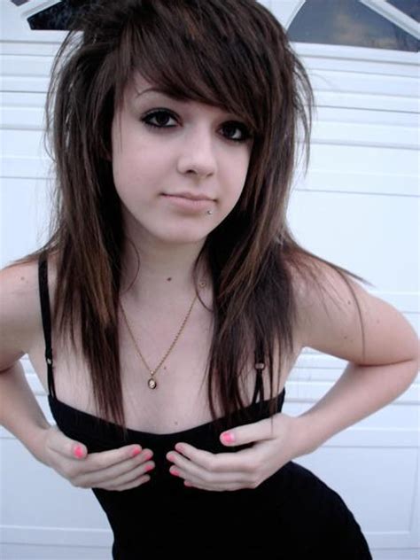 emo scene hairstyles for girls with long hair