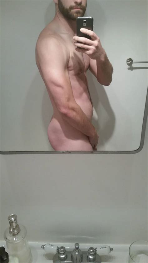 fuck yeah bearded dude with a mighty fine dick… his selfies… daily squirt