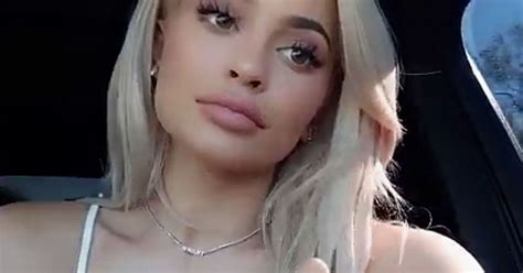 kylie jenner gives kim kardashian a run for her money in bootylicious snap irish mirror online