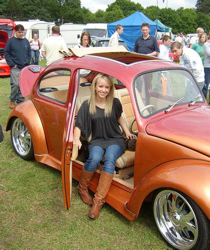 volkswagen maggiomodelli beetle vw e sexy girl