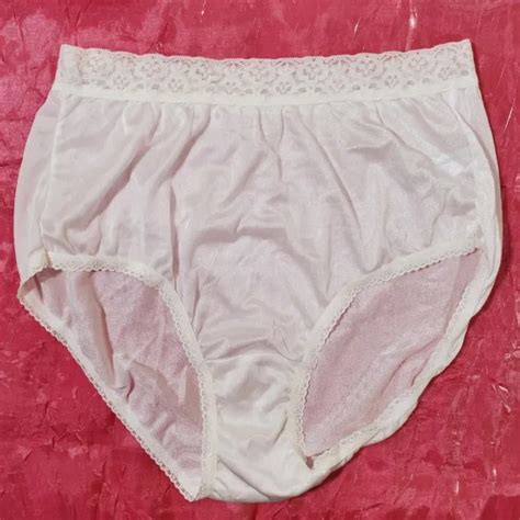 Vintage Nylon Panties Sheer Silky Smooth Satin Wide Gusset Lace 6 17