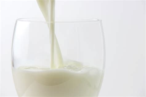milk   child consume health  jakarta post