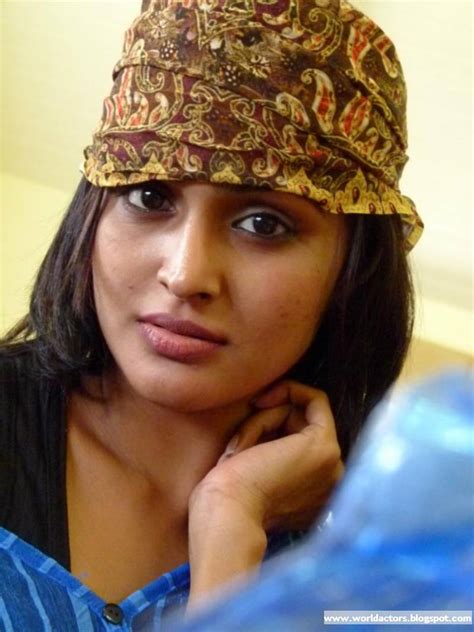 mallu actress remya nambeeshan beautiful picture gallery world of actors