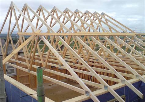 install roof trusses uk   roof