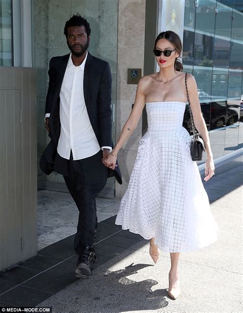 nicole trunfio in a strapless dress at australia fahsion week with gary