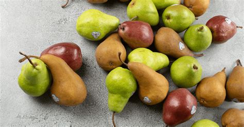 differences  pear varieties stemilt growers