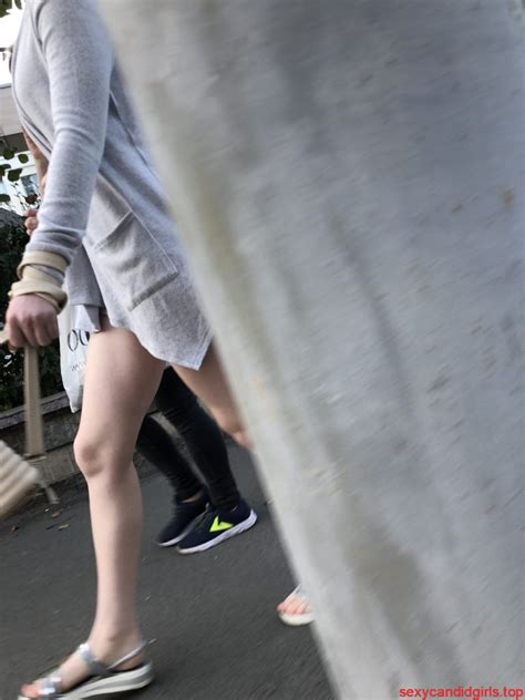 Girl In Mini Shorts Hot Skinny Legs Street Creepshot