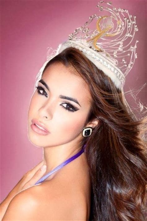 Miss Universe Puerto Rico 2012 Bodine Koehler Pena A Hot Favorite And