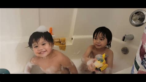 children bath time xander andre canada youtube