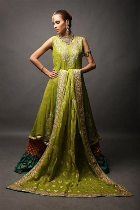 mendi green   bridal frock gharara  mehndi mayon pakistani mehndi dress dresses