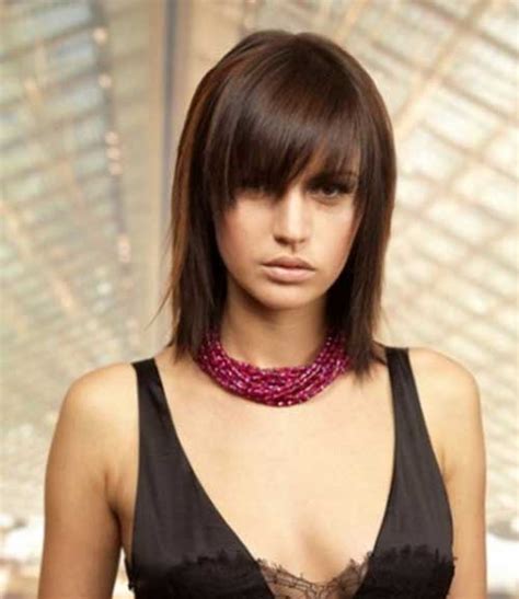 Nice Short Straight Hairstyles With Bangs