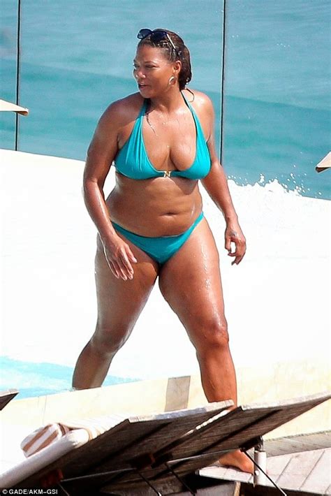 Photos Queen Latifah Puts Her Bikini Body On Display