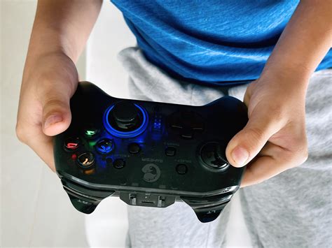 gamesir  pro wireless bluetooth controller review  great family solution  apple arcade