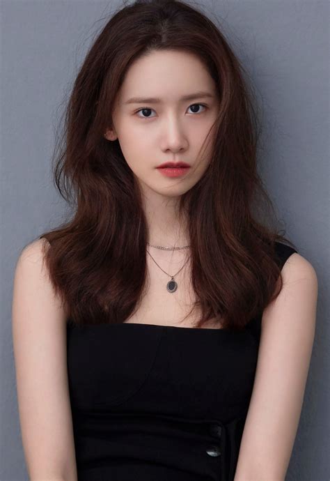 Girls Generation S Yoona Reveals Even She Can T Deny Her Beauty When