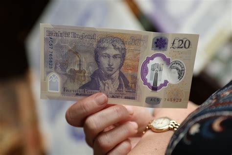 pound sterling  remain  pressure  dollar  euro  fed hike fails  boost dour