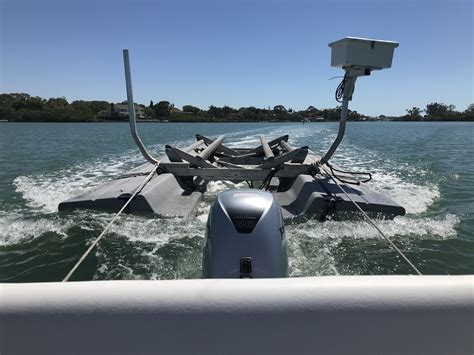 sunstream float lift hydraulic boat lift reduced  quick  hull