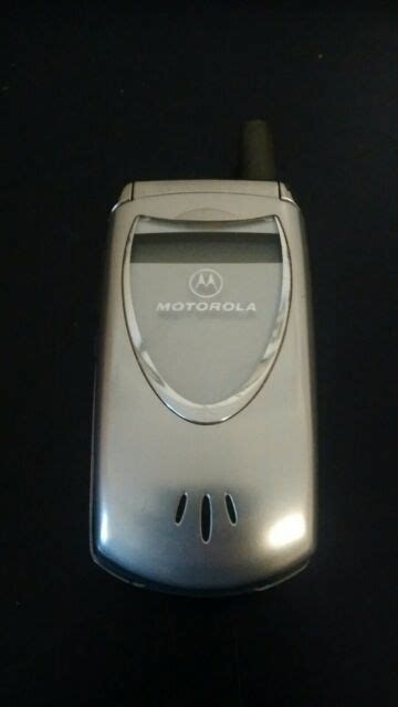Vintage Motorola Silver Cell Phone Flip Phone Model 60i Ebay