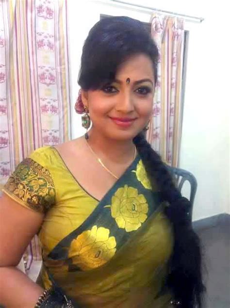Latest Hot Telugu Aunties Images Latest Tamil Actress Telugu Actress