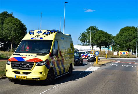 twee gewonden bij aanrijding  doetinchem foto gelderlandernl