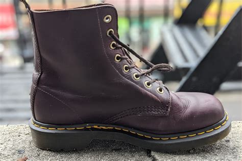 buy dr martens steel toe boots   england  stock