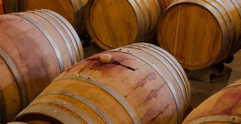 gallon barrels full size red head oak barrels aging rum whiskey bourbon tequila
