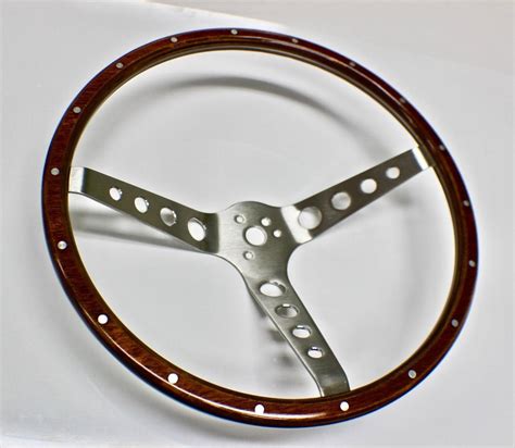 ford muscle car wood grain steering wheel   australian rod  custom components