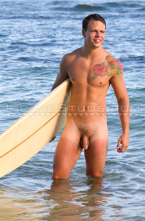 German Tattooed Surfer Nude Outdoors Gaydemon