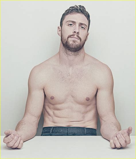 aaron taylor johnson puts abs on full display talks about oscars snub