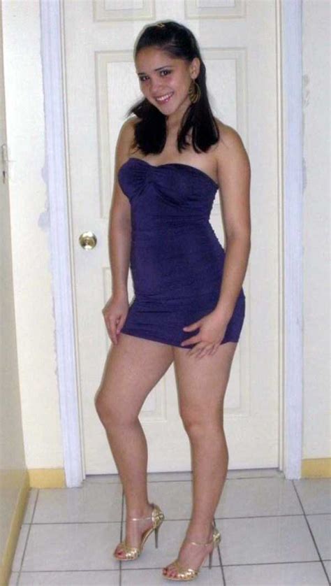 slender girls in tight short dresses klyker