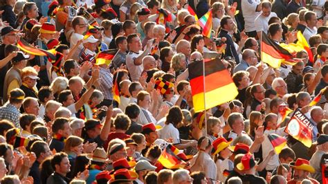 german population grows  fastest pace