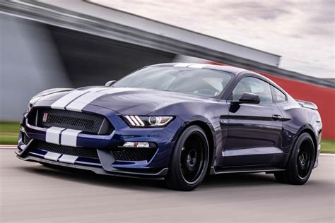ford builds   mustang shelby gt carbuzz