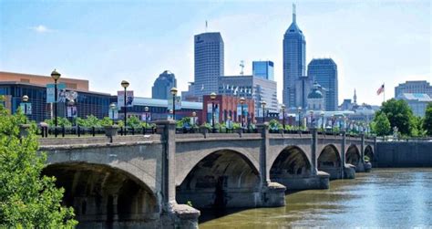 awesome attractions      indiana scenic states