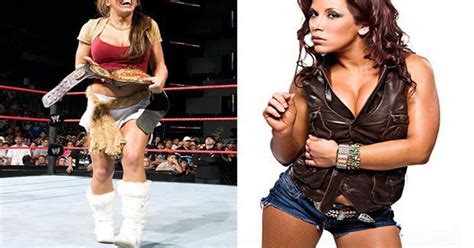 Wwe Star Mickie James To Become ‘monday Night Milf’ If She