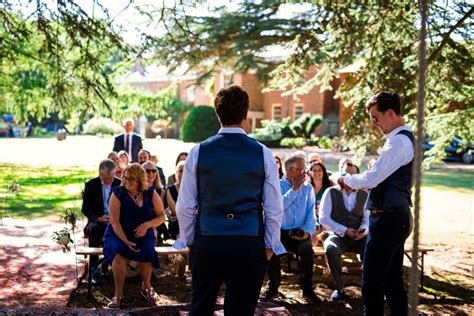 intimate norfolk boho wedding at mount amelia