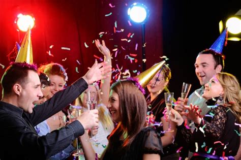 6 Tips For Hosting A New Year S Eve Party In Your Home
