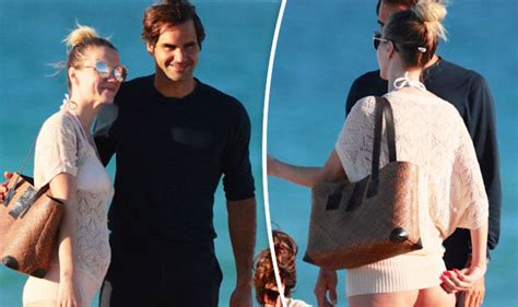 Roger Federer Upstaged By Female Fan As She Flashes Bare