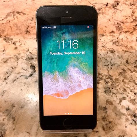 Apple Iphone 5s 16gb Sprint Boost Mobile Like New