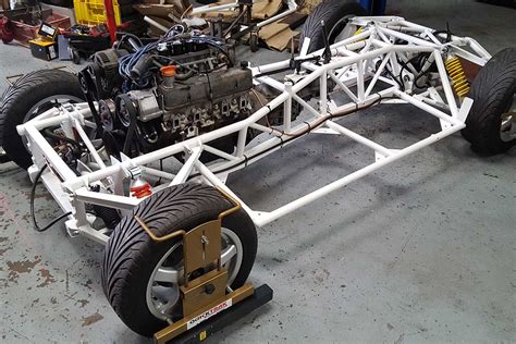 sportmotive tvr projects   restore  chassis